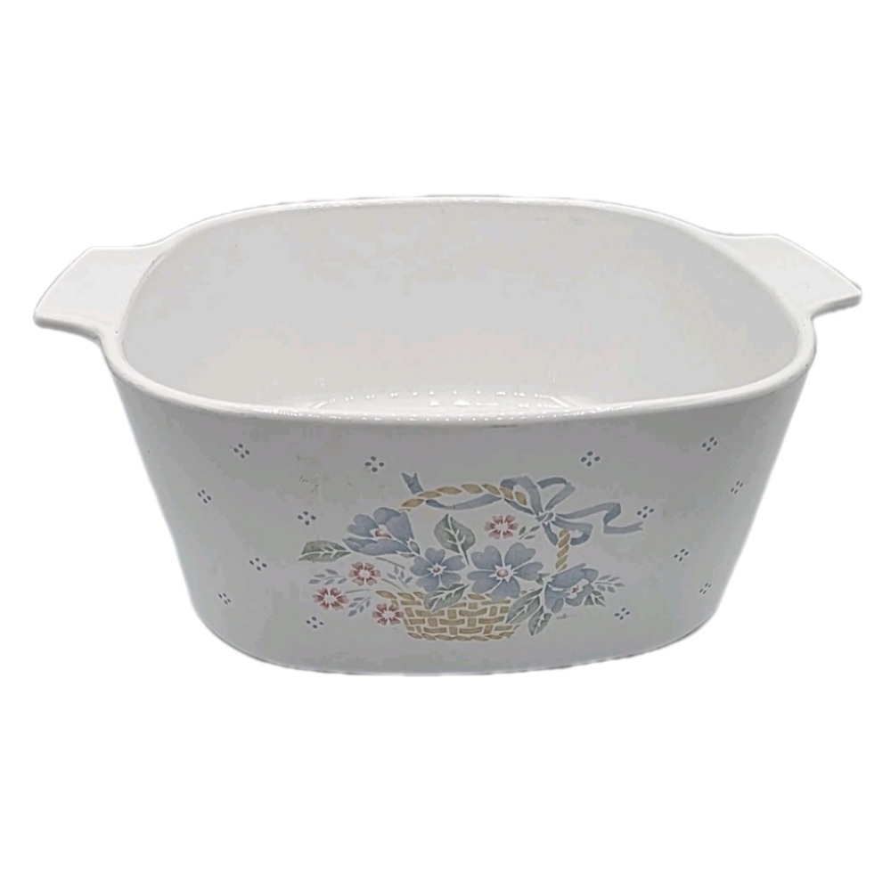 Corning Ware Country  Cornflower A-3-B Vintage 3 Liter Casserole Dish No Lid Vtg